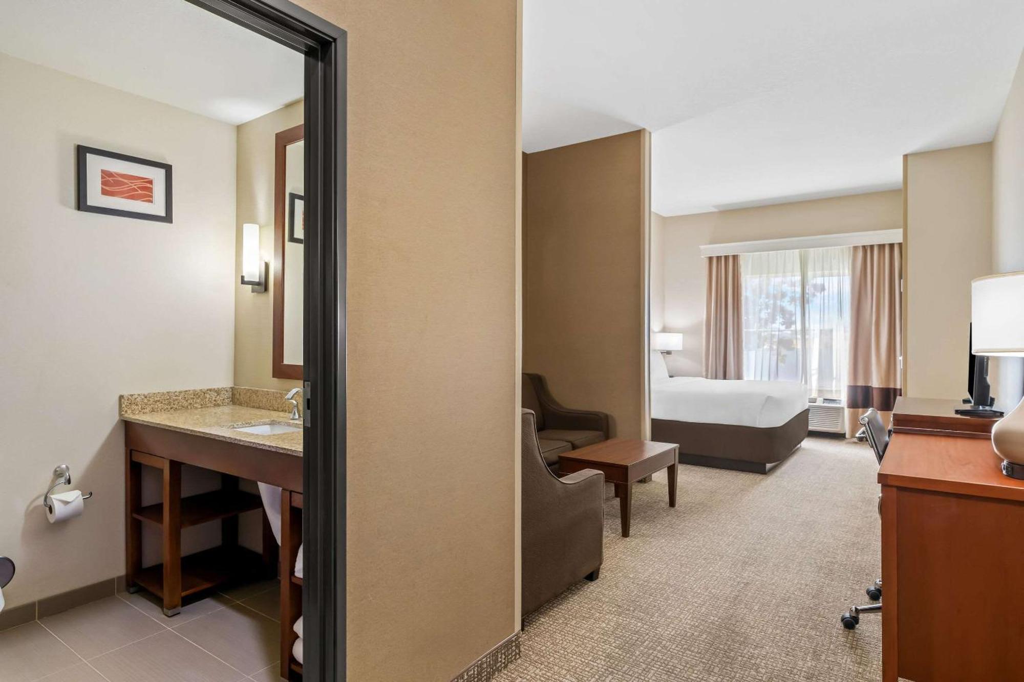 Comfort Inn & Suites Hermiston Eksteriør billede