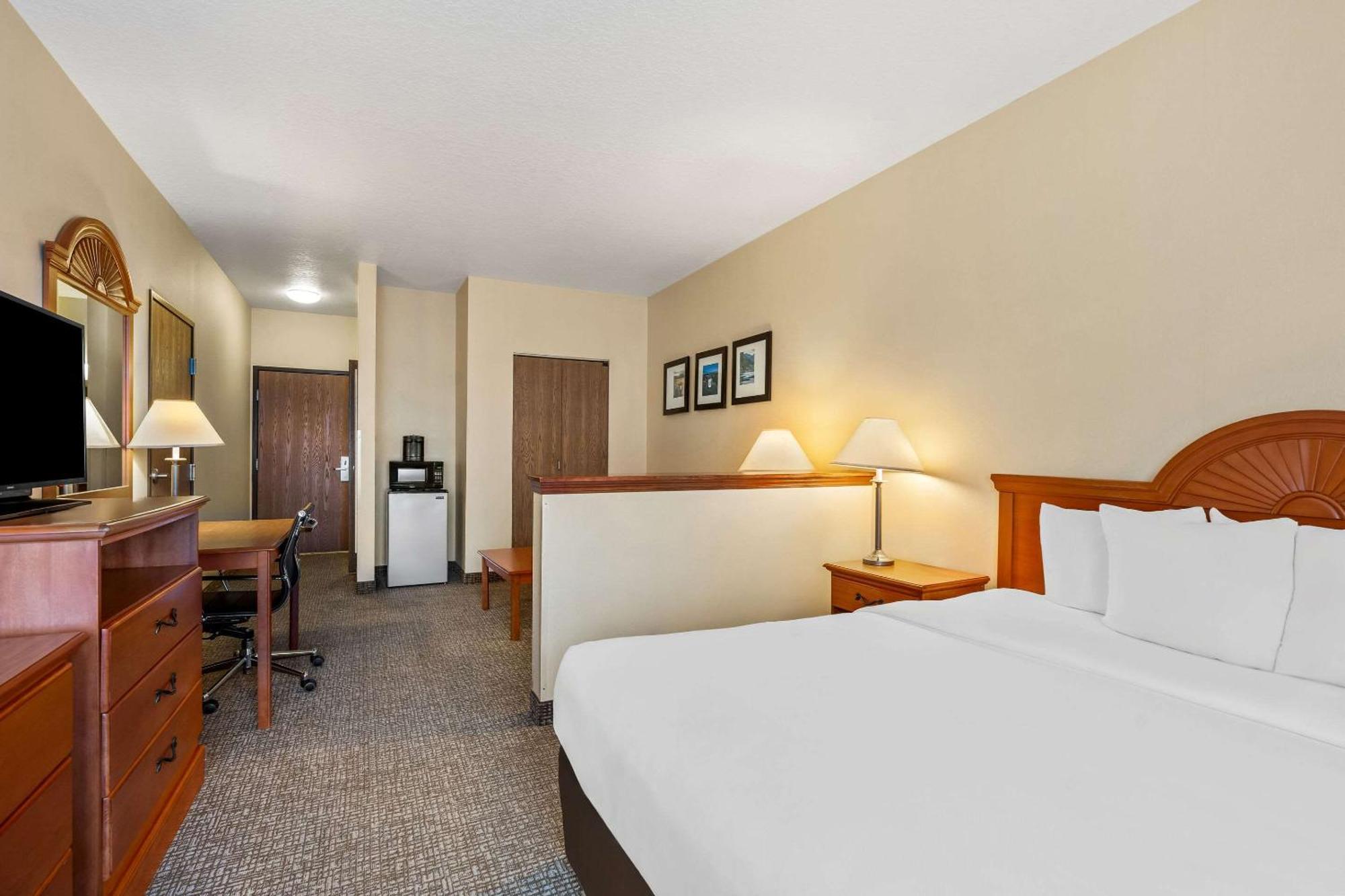 Comfort Inn & Suites Hermiston Eksteriør billede