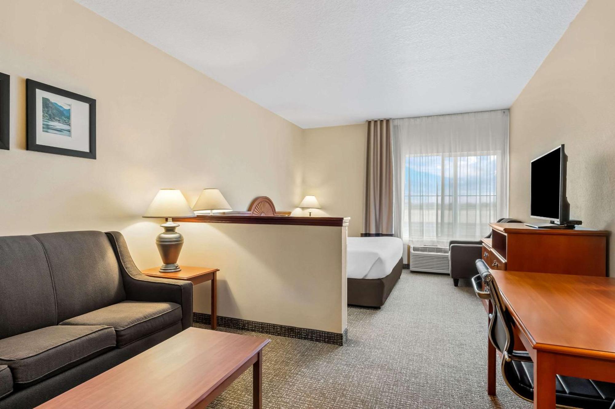 Comfort Inn & Suites Hermiston Eksteriør billede