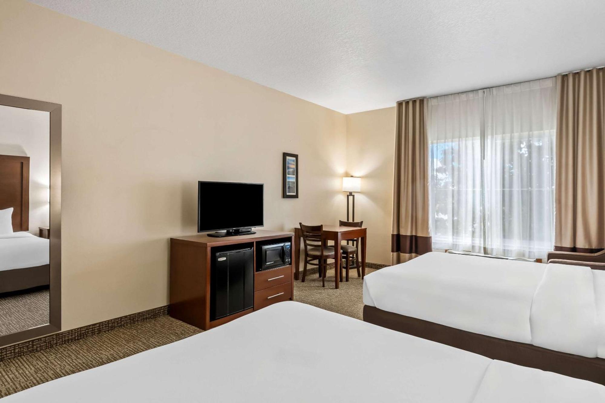 Comfort Inn & Suites Hermiston Eksteriør billede
